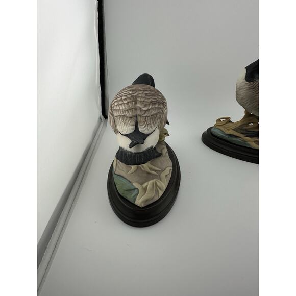 BOEHM Canadian Geese Porcelain Figurines Set of Two w/ Stands 1953 #408N #408 - Picture 9 of 14